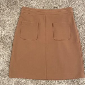 Ann Taylor tan/brown A-line skirt. Size 8